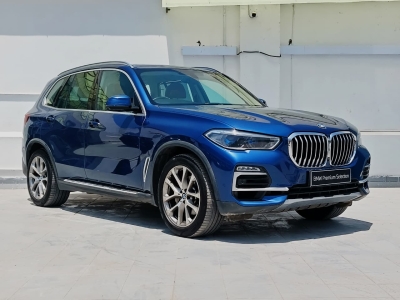 BMW X5  (2019)