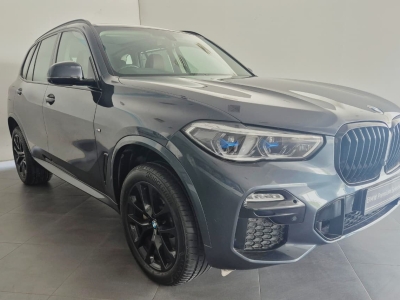 BMW X5  (2020)
