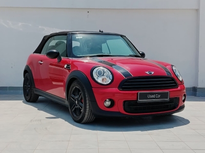 MINI Cooper Convertible  (2012)