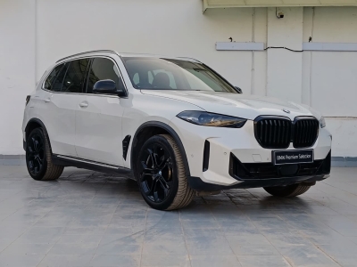 BMW X5  (2024)