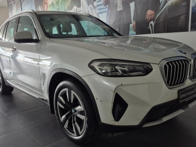 BMW X3  (2022)