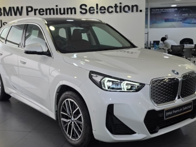 BMW iX1  (2026)