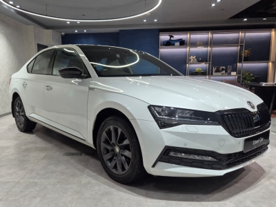 Skoda Superb  (2021)