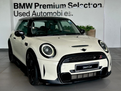 MINI Cooper  (2021)