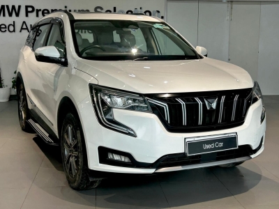 Mahindra XUV700  (2023)