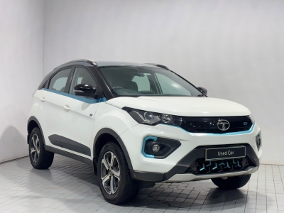 Tata Nexon EV  (2022)