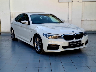 BMW 5 Series  (2021)