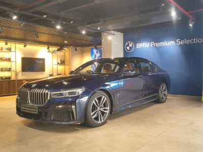 BMW 7 Series  (2022)