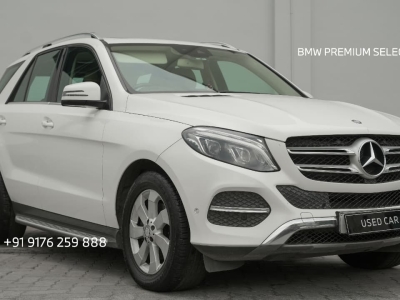 Mercedes Benz GLE  (2016)