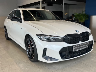 BMW 3 Series  (2023)