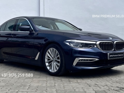 BMW 5 Series  (2020)