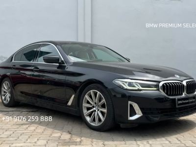 BMW 5 Series  (2022)