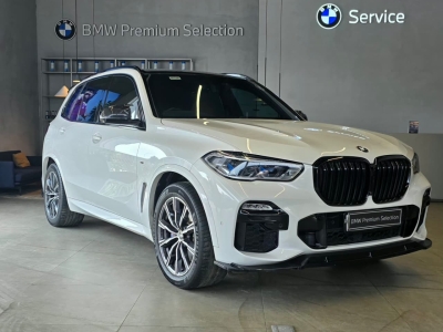 BMW X5  (2021)