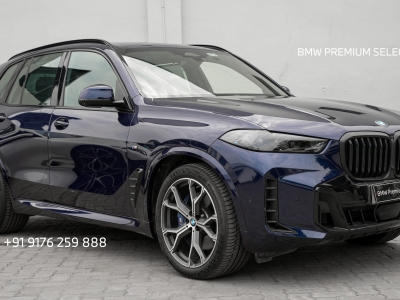 BMW X5  (2024)