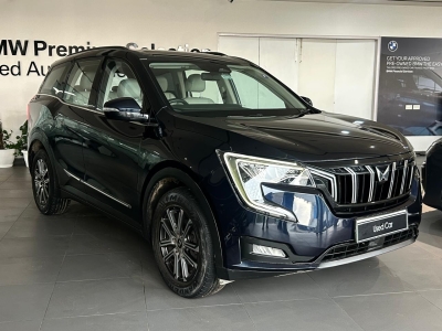 Mahindra XUV700  (2021)