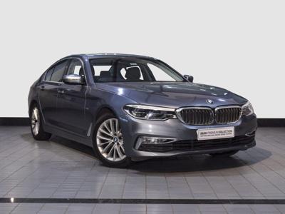 BMW 5 Series  (2018)