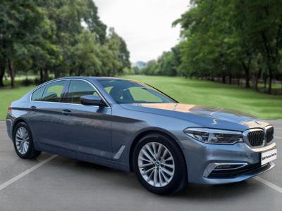 BMW 5 Series  (2020)
