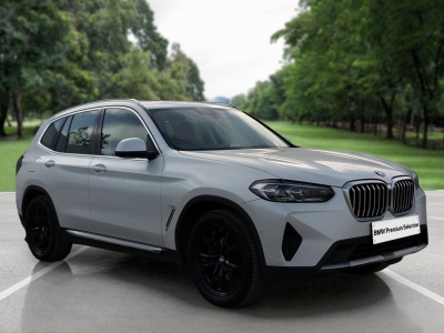 BMW X3  (2022)