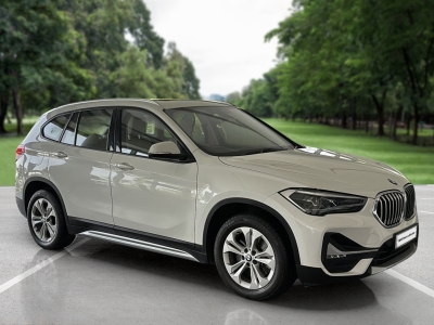 BMW X1  (2021)
