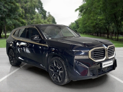 BMW XM  (2023)