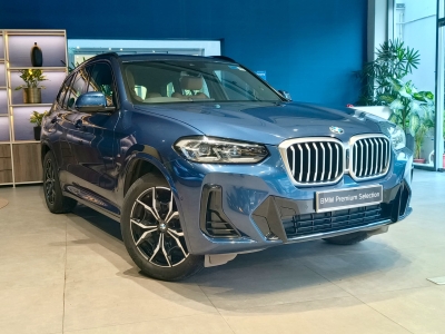 BMW X3  (2022)