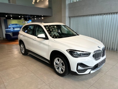 BMW X1  (2021)