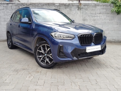 BMW X3  (2022)