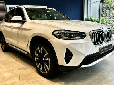 BMW X3  (2022)
