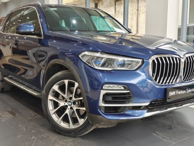 BMW X5  (2019)