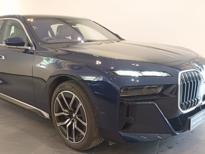 BMW 7 Series  (2024) BMW 7 Series  (2024)