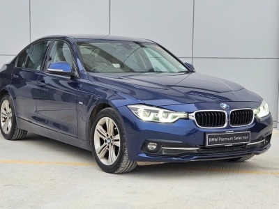 BMW 3 Series  (2016)