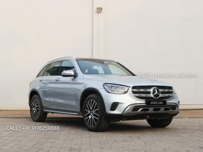 Mercedes Benz GLC  (2022)