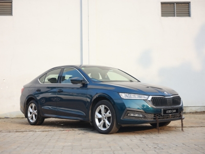 Skoda Octavia  (2021)