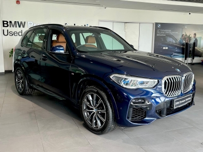 BMW X5  (2022)