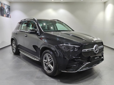 Mercedes Benz GLE  (2024)