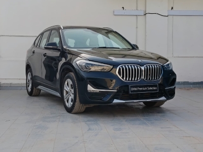 BMW X1  (2021)