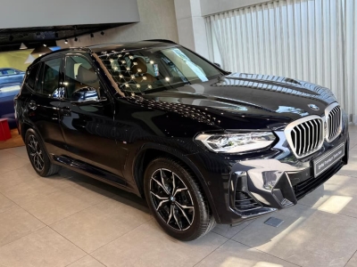 BMW X3  (2024)