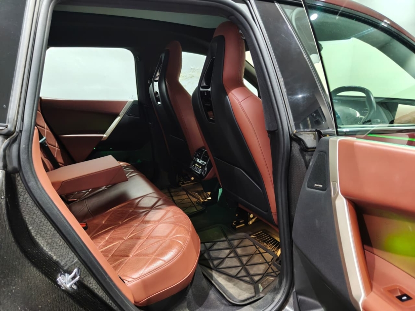 BMW iX xDrive40