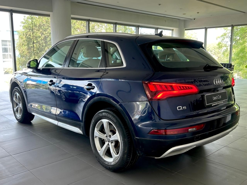 Audi Q5 45 TFSI Technology