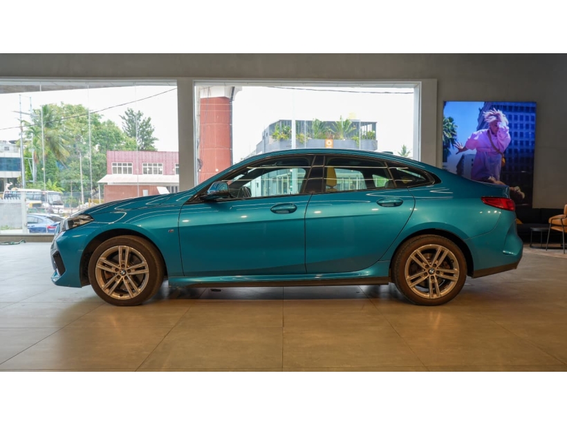 BMW 2 Series 220i M Sport