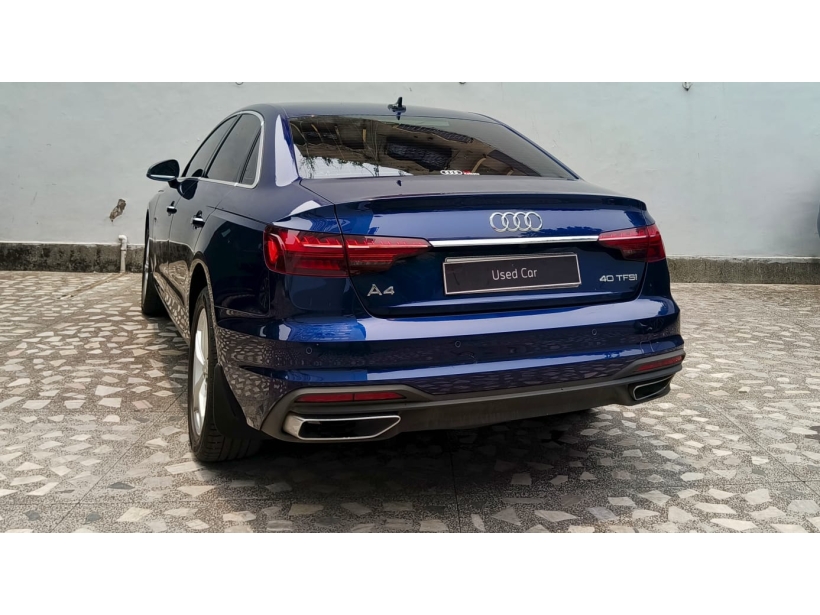 Audi A4 Premium 40 TFSI