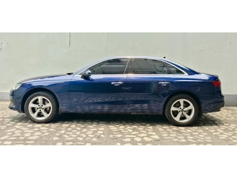 Audi A4 Premium 40 TFSI