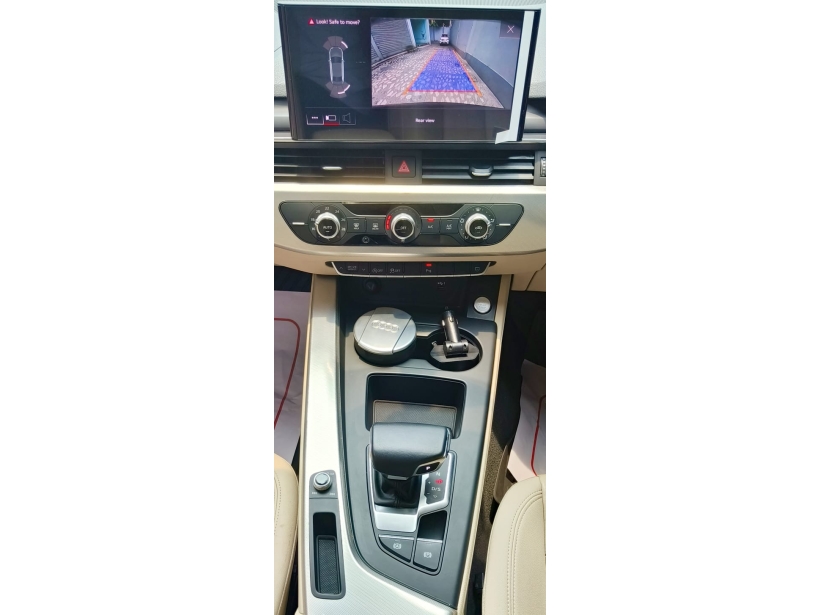 Audi A4 Premium 40 TFSI