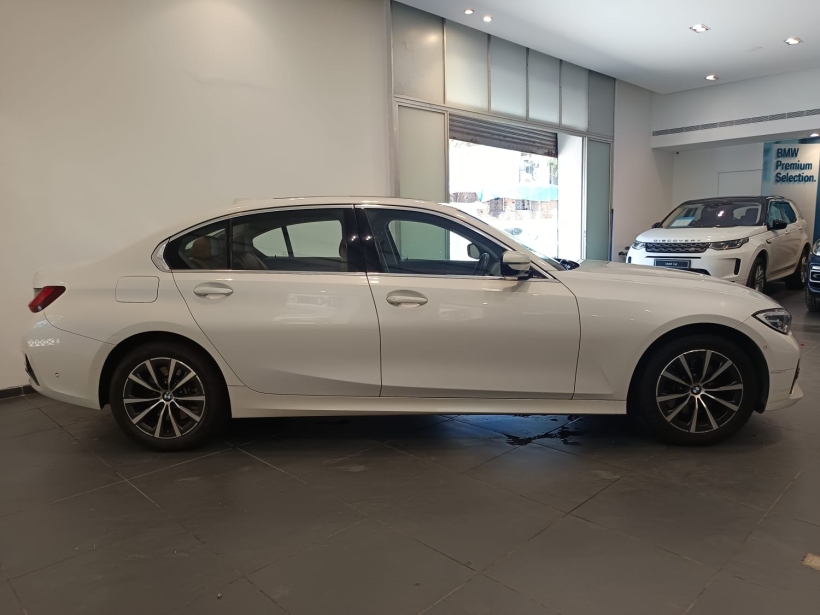 BMW 3 Series Gran Limousine 330Li Luxury Line