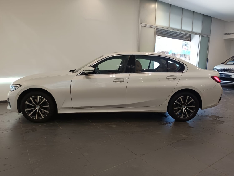 BMW 3 Series Gran Limousine 330Li Luxury Line