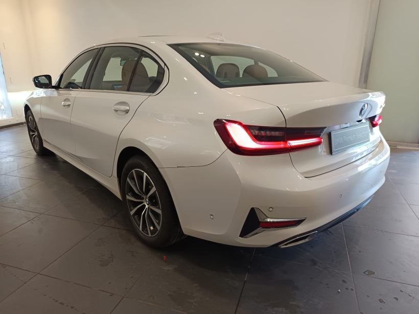 BMW 3 Series Gran Limousine 330Li Luxury Line