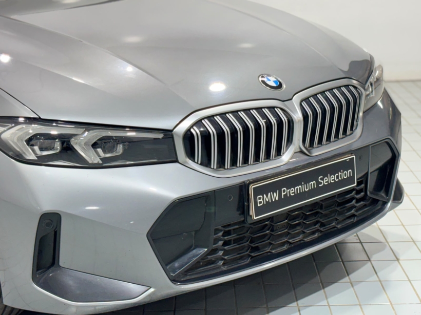 BMW 3 Series Gran Limousine 330Li M Sport First Edition