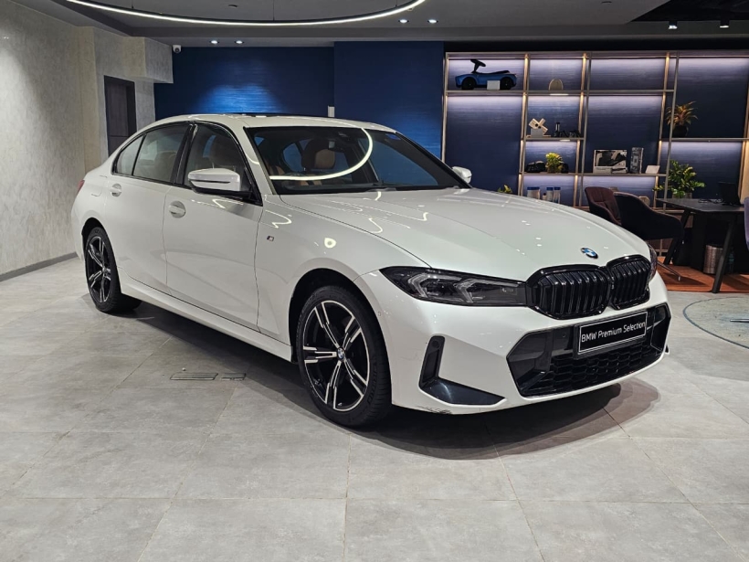 BMW 3 Series Gran Limousine 330Li M Sport