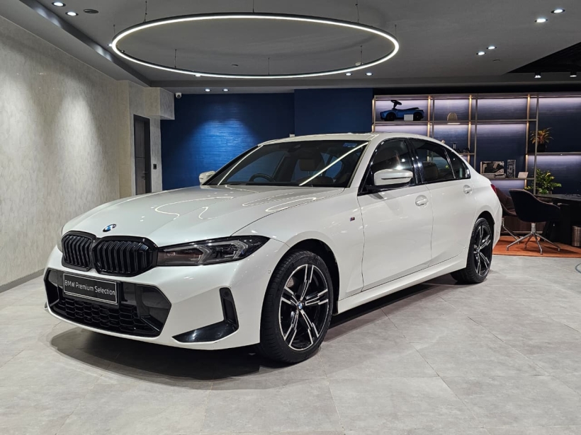 BMW 3 Series Gran Limousine 330Li M Sport