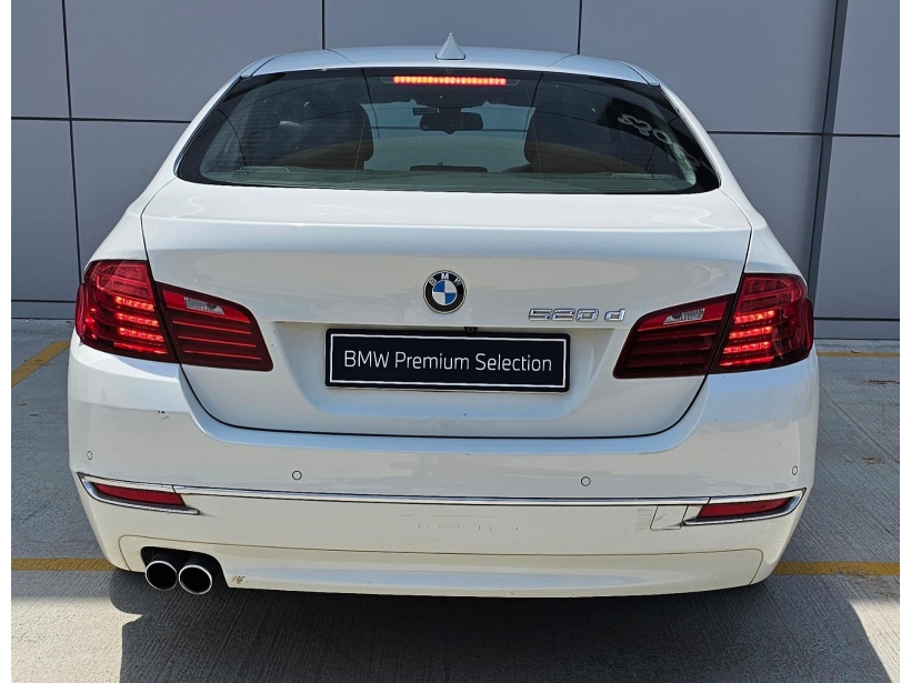 BMW 5 Series 520d Luxury Line